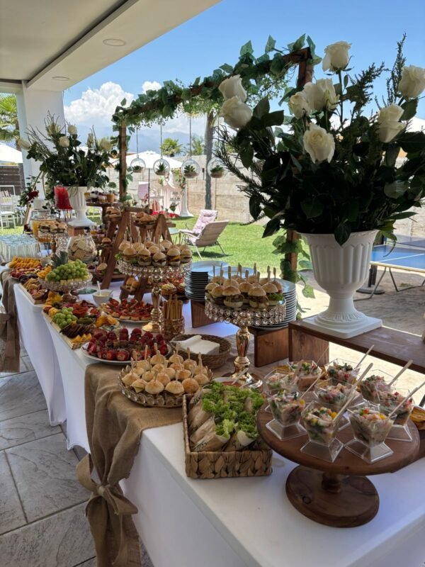 Montaje para matrimonios